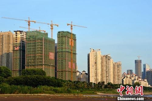 資料圖：正在建設(shè)中的房地產(chǎn)樓盤。<a target='_blank' href='http://www.chinanews.com/'>中新社</a>記者 張斌 攝