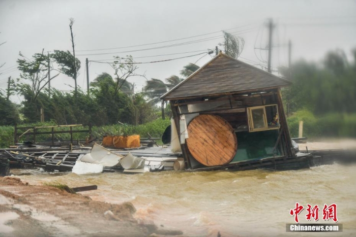 臺風“圓規(guī)”登陸海南博鰲