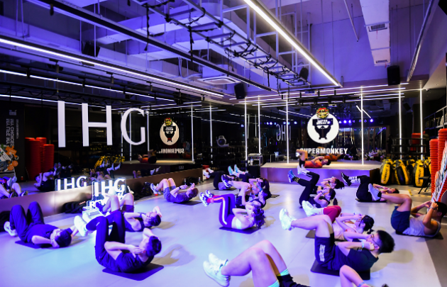 酒店的“健身革命”：IHG？優(yōu)悅會與超級猩猩跨界合作
