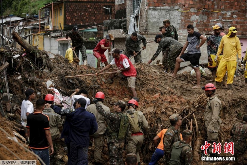 巴西東北部暴雨引發(fā)多地山體滑坡 死亡人數(shù)升至56人