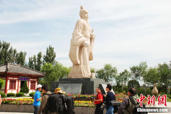 點擊進(jìn)入下一頁