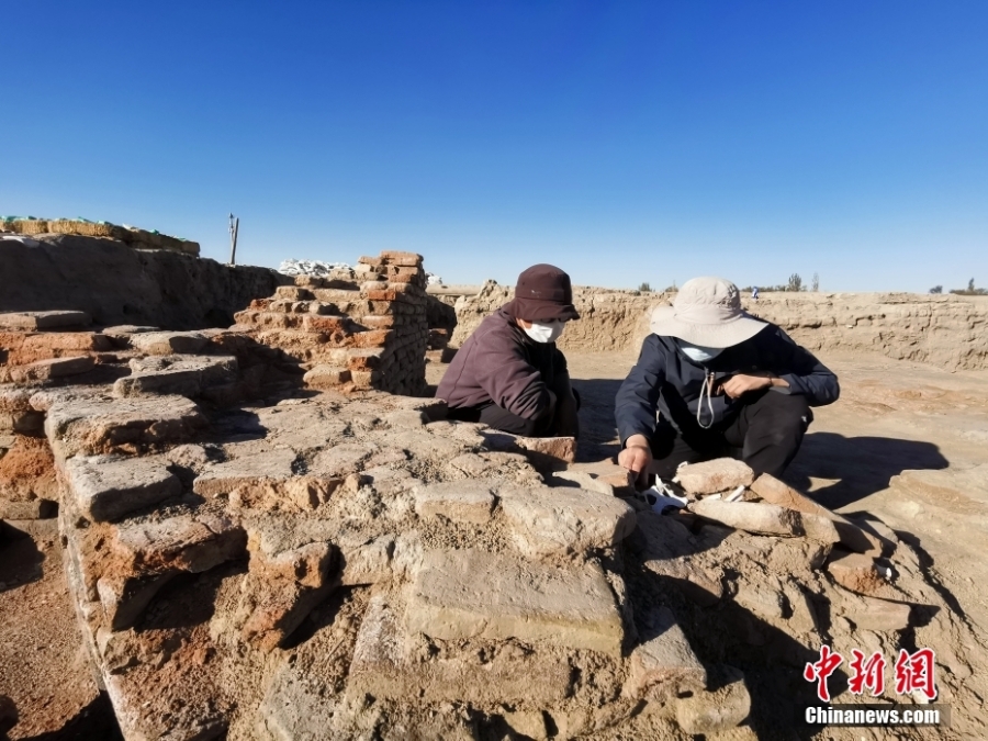 新疆奇臺縣唐朝墩古城遺址：野外考古發(fā)掘結(jié)束出土大量遺物