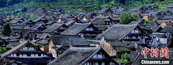 福安市樓下村是中國傳統(tǒng)村落，村中古民居建筑群布局得體、錯(cuò)落有致，具有深厚的文化底蘊(yùn)和建筑內(nèi)涵?！幍率形麄鞑?供圖