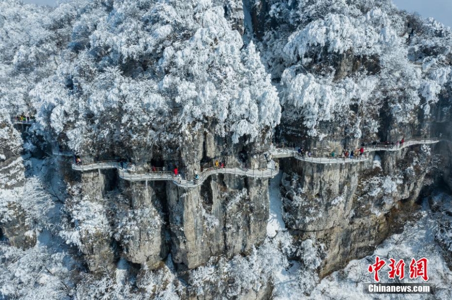 陜西漢中：龍頭山冬日雪景宛若童話