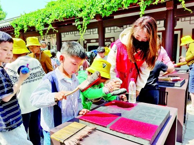 “爆紅”變“長紅” 出圈更出彩——河南開封積極推動文旅融合高質(zhì)量發(fā)展