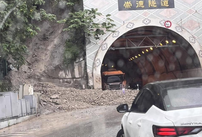 臺灣暴雨泥石流隧道堵塞