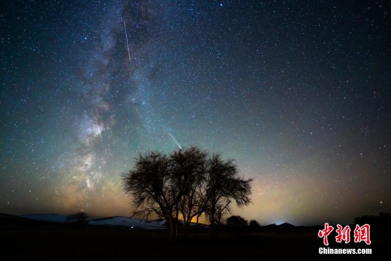 賞額爾古納冬夜里的璀璨星空