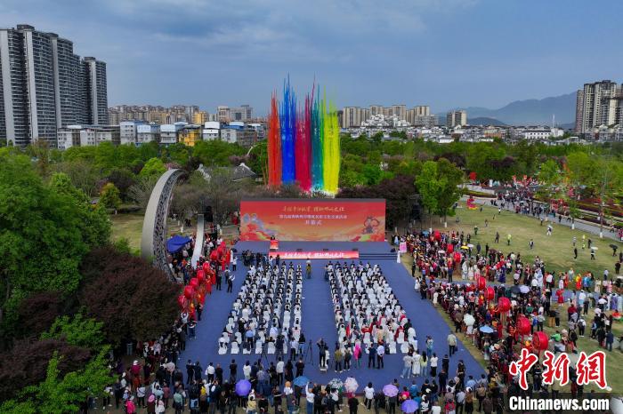 圖為開幕式現(xiàn)場(chǎng)。記者 劉忠俊 攝